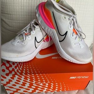 Nike Girls Multicolor Renew Run with White Mesh. Size 4Y